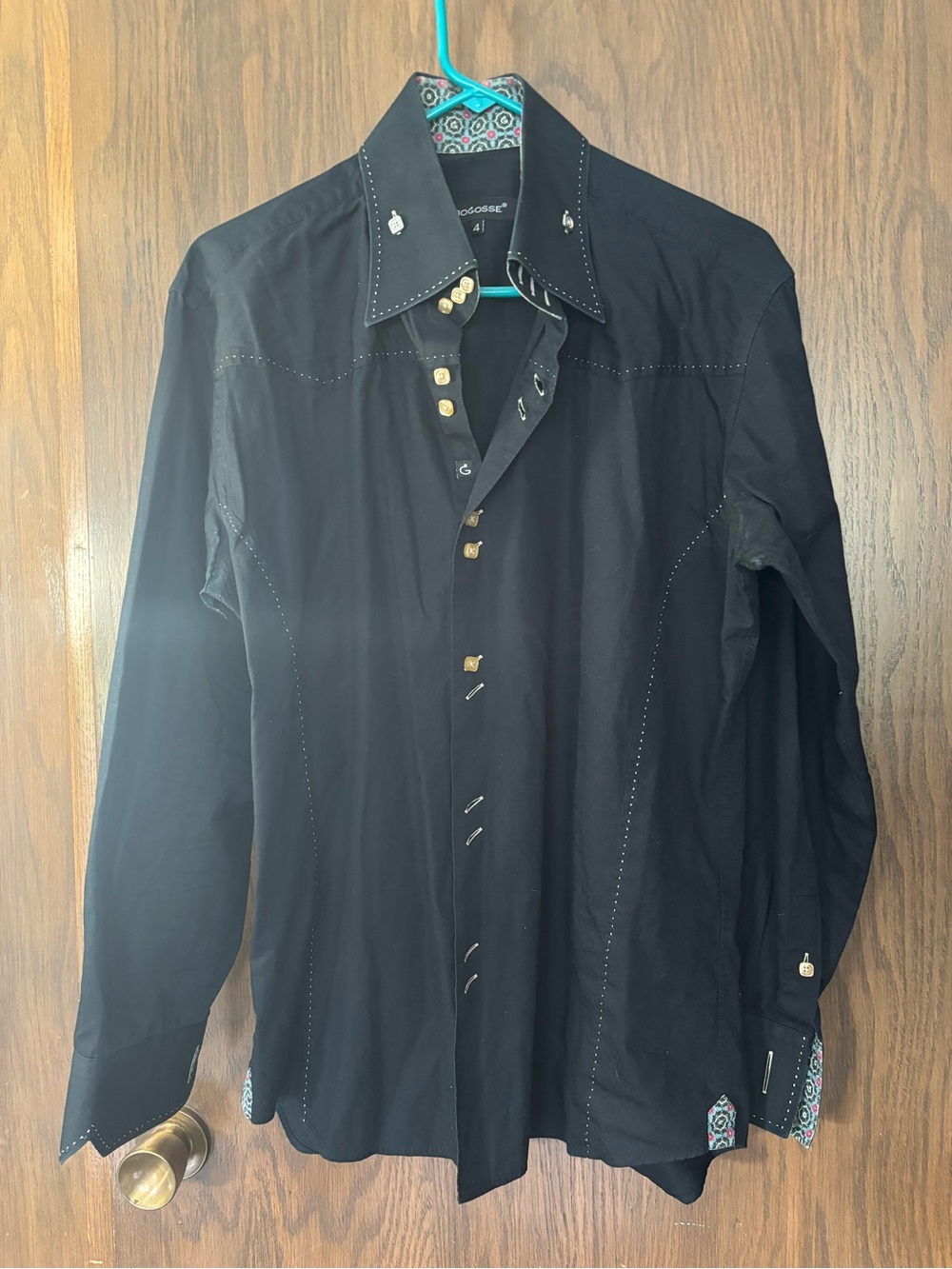 Bogosse Long Sleeve Shirt with a High Collar